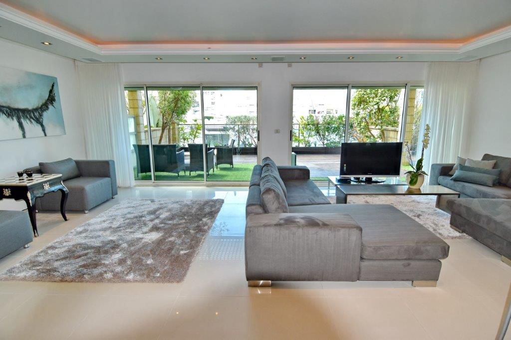 WhatsApp Image 2024-06-10 at 10.58.55 (3)